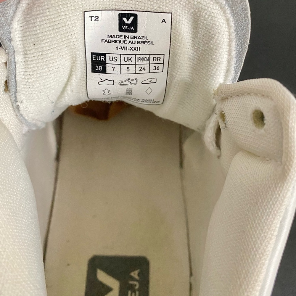 Veja V-15 White Leather Sneakers Size 7 High Tops Like New - Picture 13 of 16